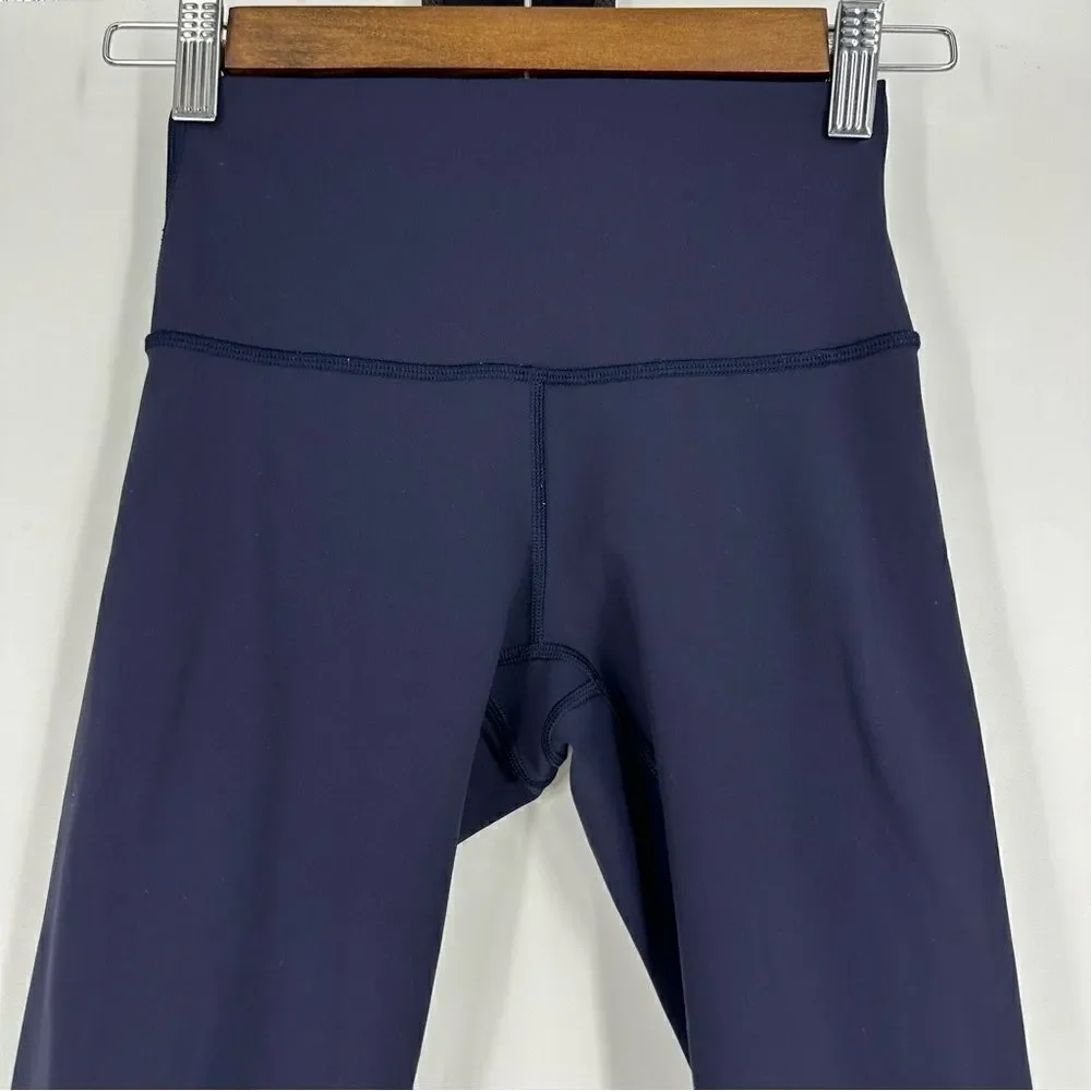 LULULEMON Wunder Under Midnight Navy Hi-Rise 1/2 Tight 17” Inseam Size 2 W6AIOS